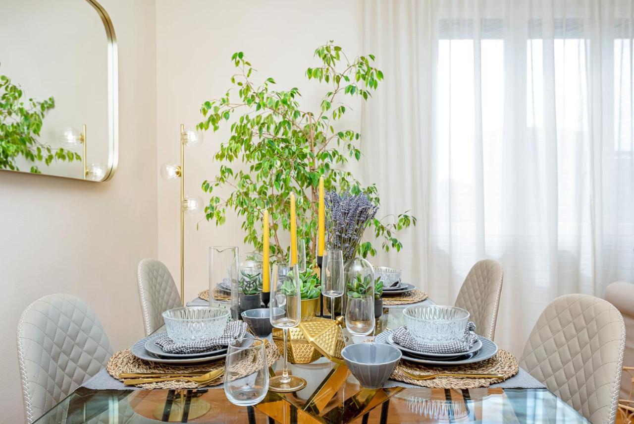 Art Deco' - Sleepwithme - Free Parking - Free Breakfast - Very Friendly Staff Pisa Bagian luar foto