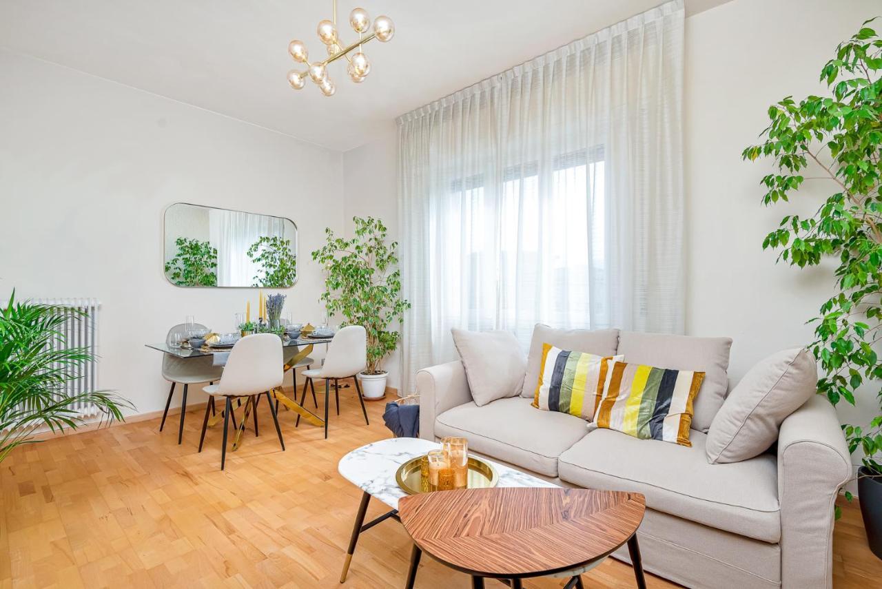 Art Deco' - Sleepwithme - Free Parking - Free Breakfast - Very Friendly Staff Pisa Bagian luar foto