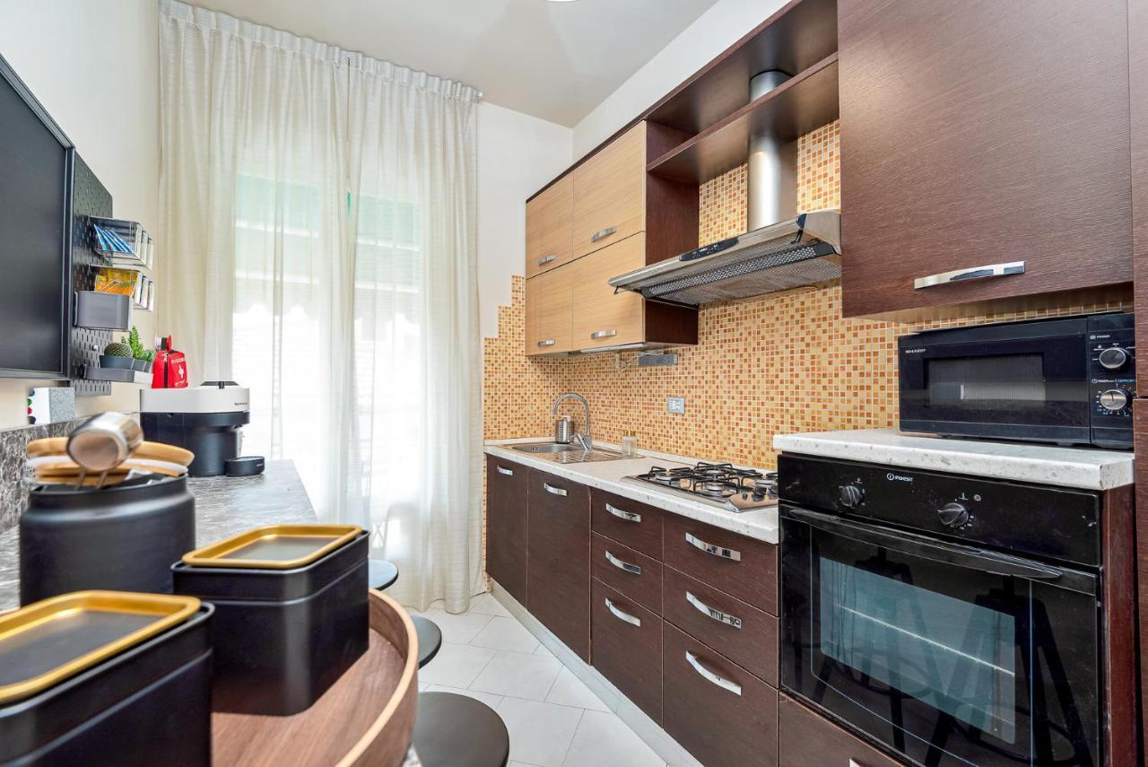 Art Deco' - Sleepwithme - Free Parking - Free Breakfast - Very Friendly Staff Pisa Bagian luar foto